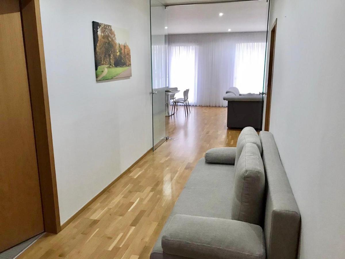 Apartment Korunni Dvur 130M2, 2 Free Parkings Прага Екстер'єр фото